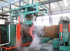 Hot pipe bending machine